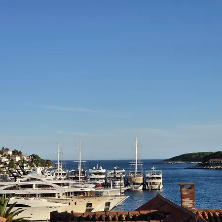 Hvar Centre Dorms