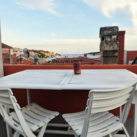 Hvar Centre Dorms Vandrarhem *